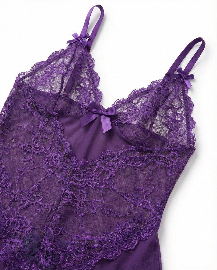 Damen Transparentes Spitzen-Chemise mit G-String