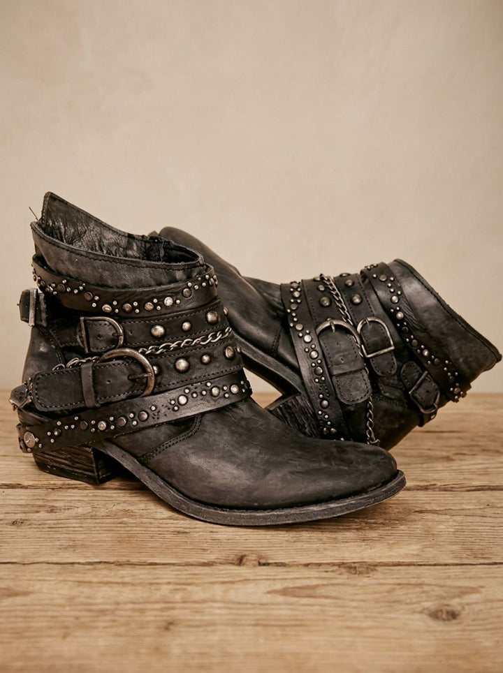 Damen Vintage Western Stiefeletten mit Schnallenriemen Nieten Ketten