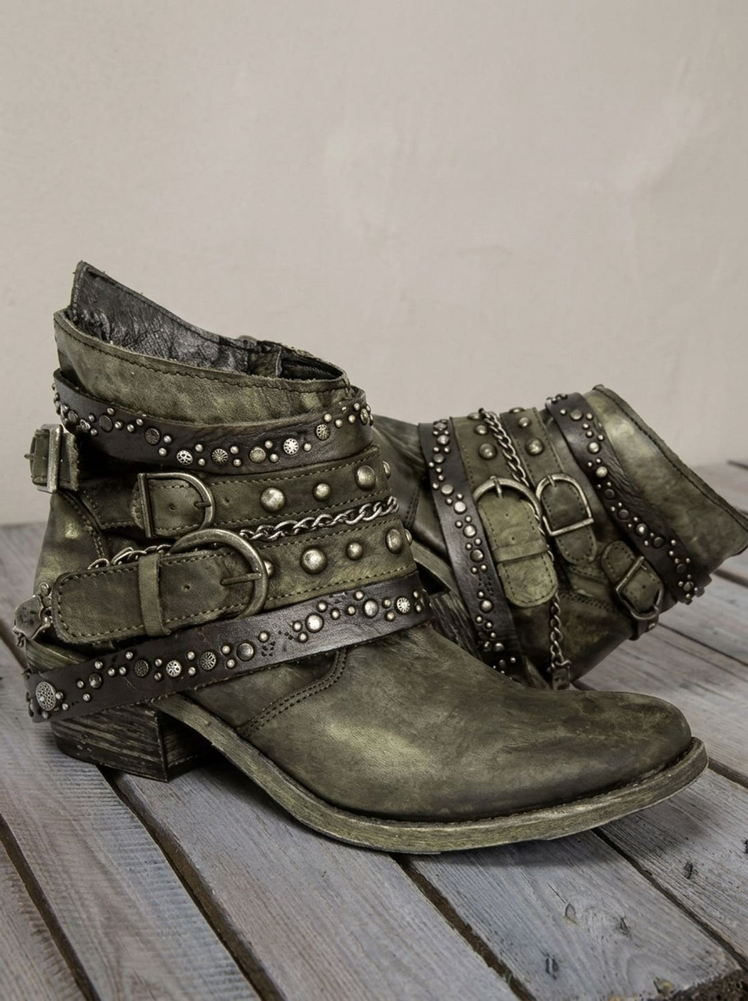 Damen Vintage Western Stiefeletten mit Schnallenriemen Nieten Ketten - Grün