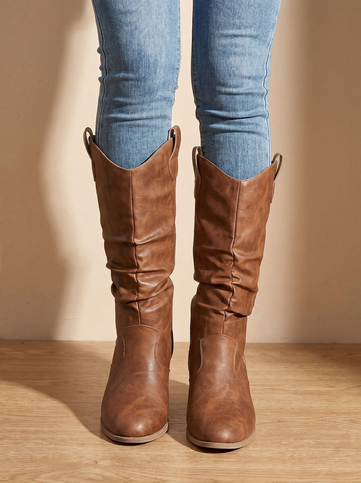 Damen Westernstiefel mit extra weitem Schaft und flachem Absatz