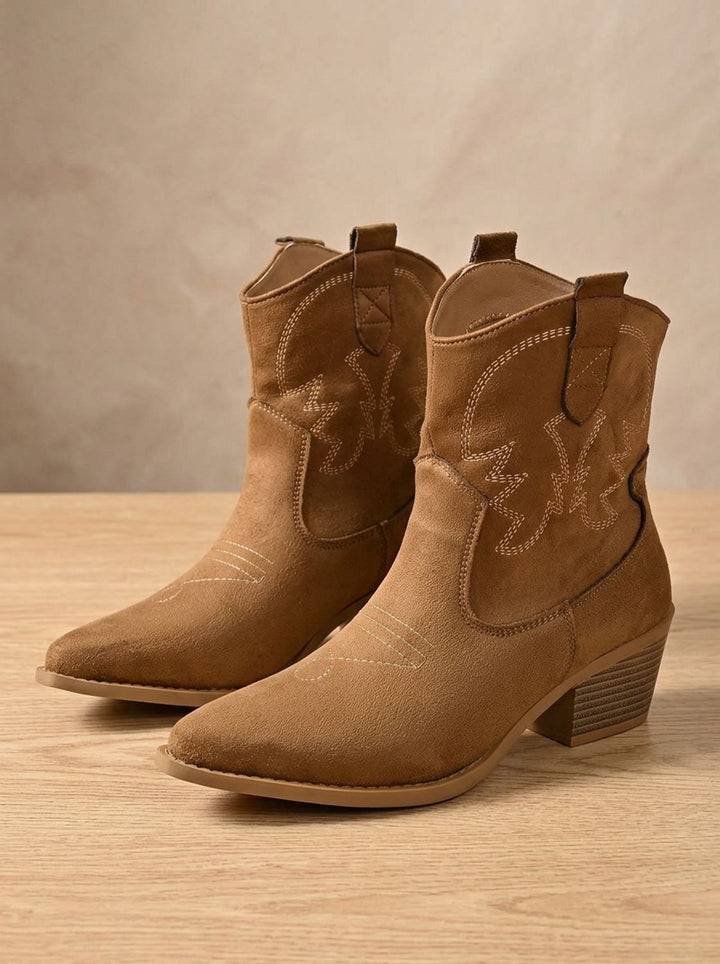 Damen Westernstiefel mit Stickerei weitem Schaft Blockabsatz