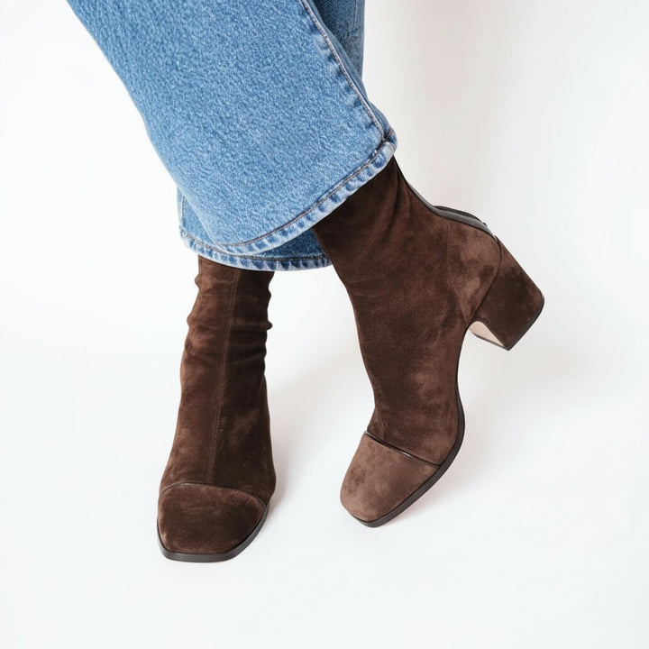 Damen Wildleder Ankle Boots mit Blockabsatz und Quadratzehenform