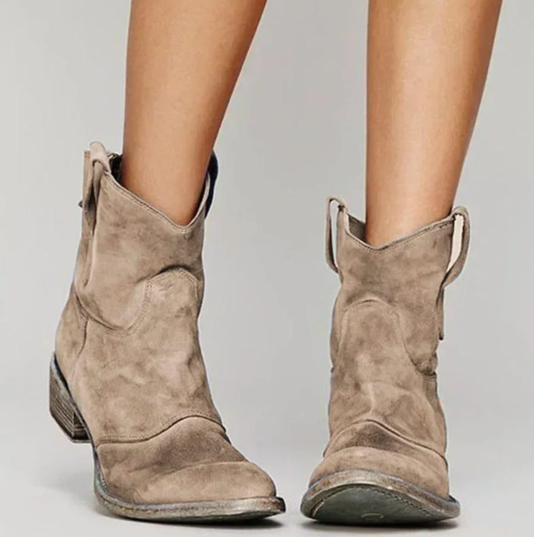 Damen Wildleder-Westernstiefel für einen stilvollen Look mit niedrigem Absatz - Braun