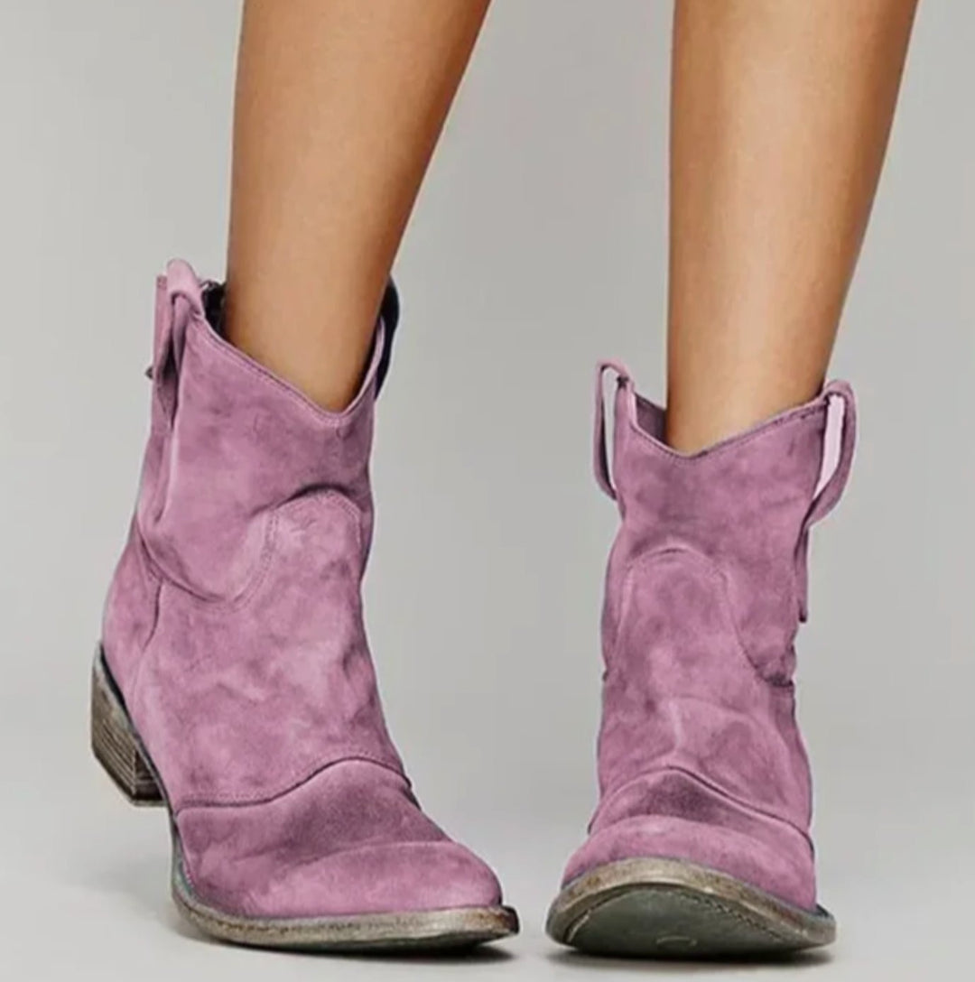 Damen Wildleder-Westernstiefel für einen stilvollen Look mit niedrigem Absatz - Rosa
