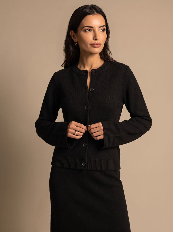 Damen Wollmix-Strickjacke mit Goldknöpfen lockere Passform