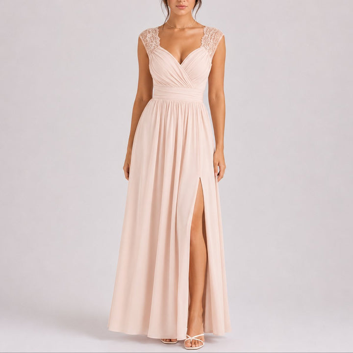 Elegantes Spitzen-Maxi-Kleid für Hochzeitsgäste im Herbst - Beige