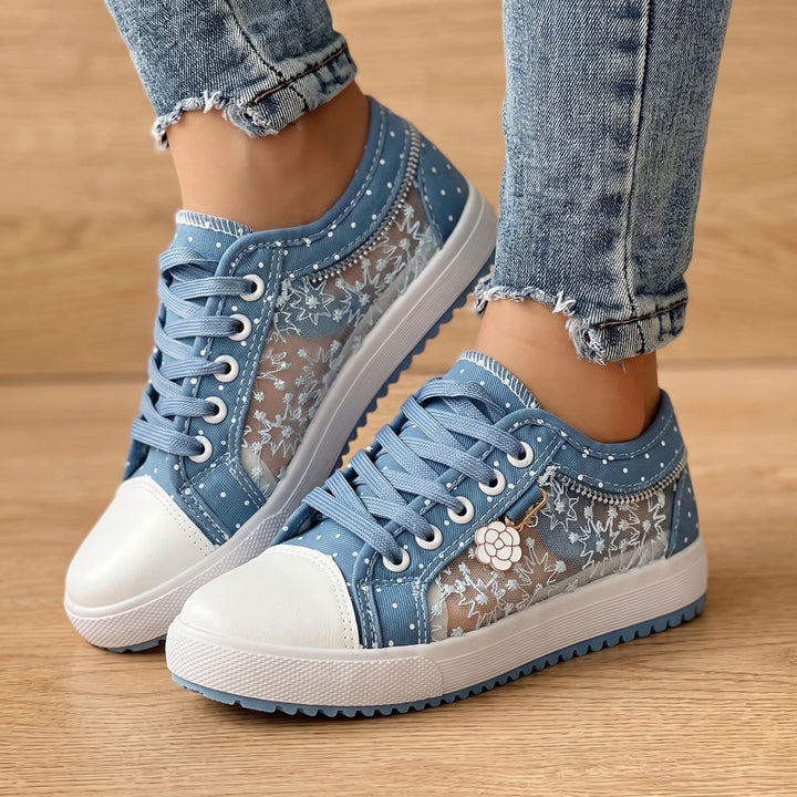 Elena Damen Sneaker mit Spitzenbesatz Reißverschluss Blumendetail