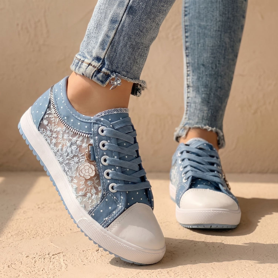 Elena Damen Sneaker mit Spitzenbesatz Reißverschluss Blumendetail