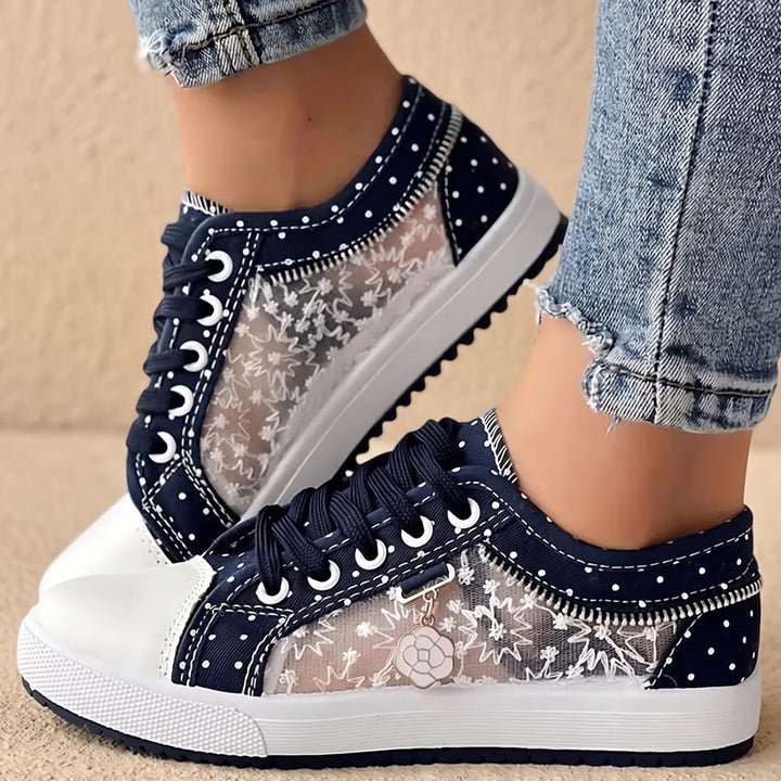Elena Damen Sneaker mit Spitzenbesatz Reißverschluss Blumendetail - Marineblau