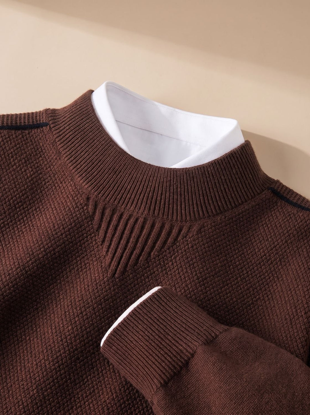 Herren Jacquard-Strickpullover mit Rippenrundhals Regular Fit - Braun