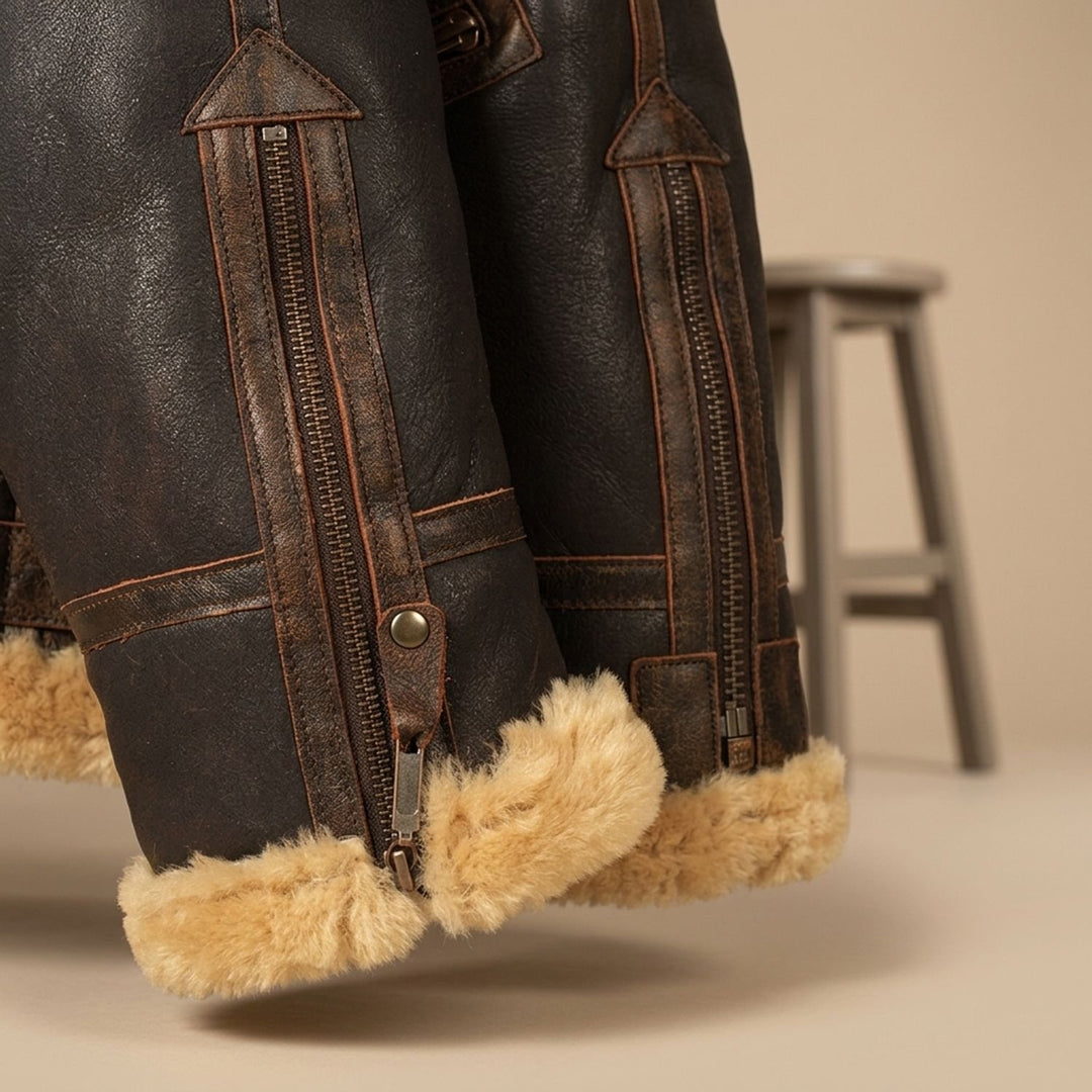 Herren Leder Fliegerjacke mit Schaffell-Innenfutter im Vintage-Stil