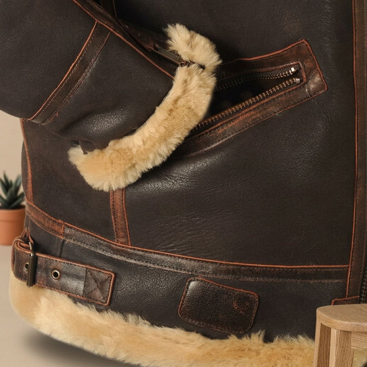 Herren Leder Fliegerjacke mit Schaffell-Innenfutter im Vintage-Stil