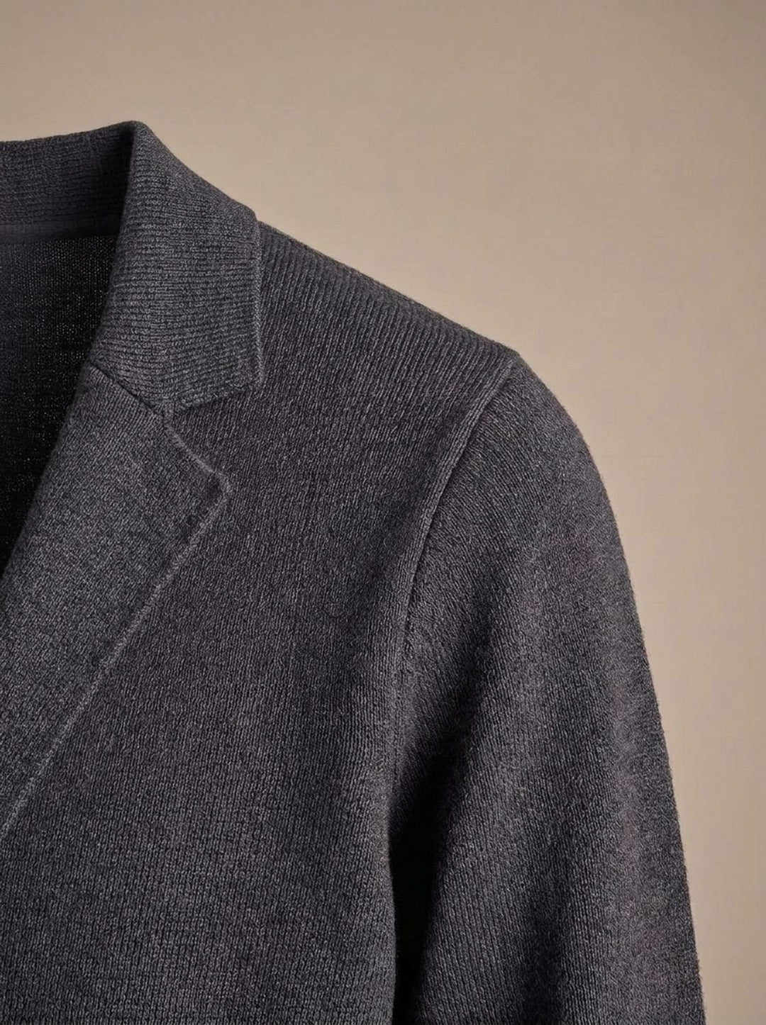 Herren Slim-Fit Button-Front Strickjacke mit Reverskragen