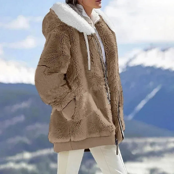 Franziska | Damen Winterjacke mit Farbblockmuster und Kapuze