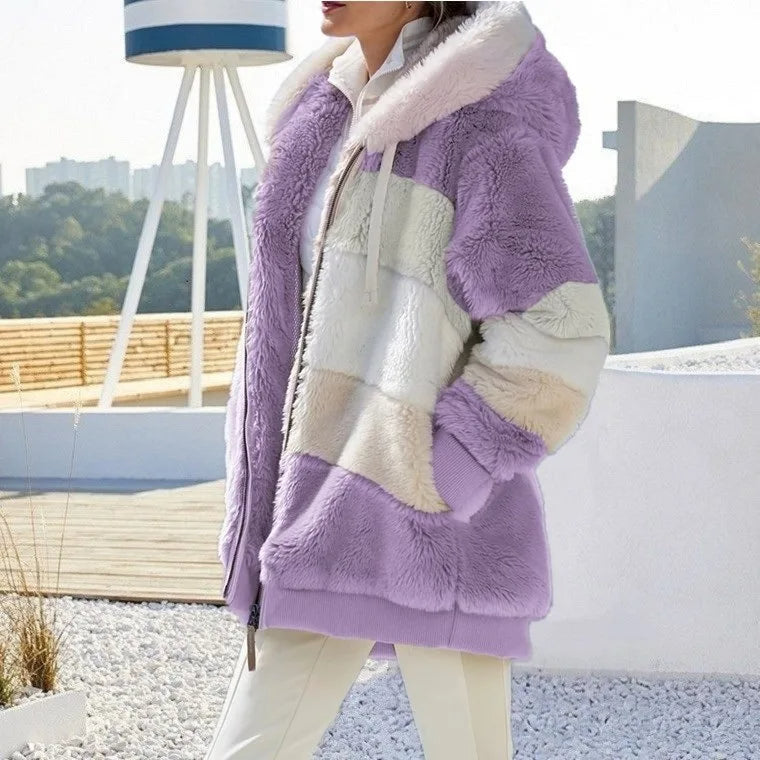 Franziska | Damen Winterjacke mit Farbblockmuster und Kapuze